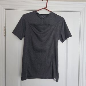 LalaLuxe Men's Short Sleeve V-Neck Tee in Charcoal Gray